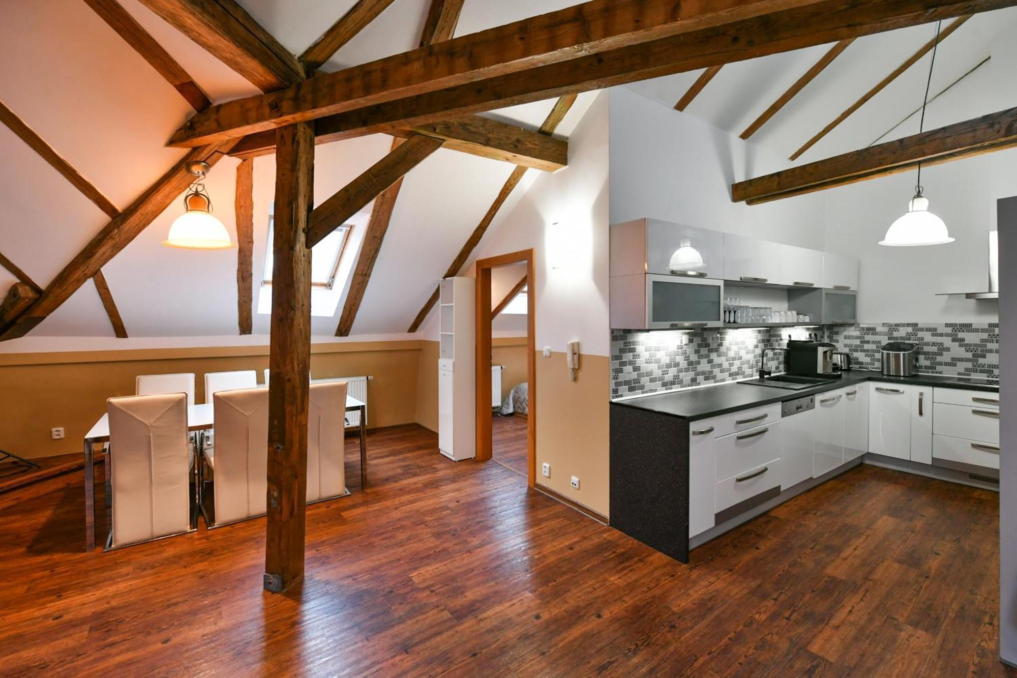 Amazing Charles Bridge Apartment Prag Exterior foto