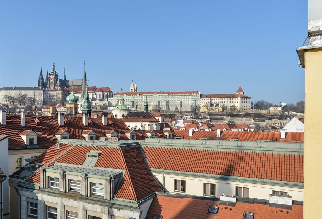 Amazing Charles Bridge Apartment Prag Exterior foto
